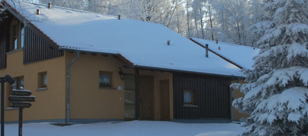 Ferienhaus mit Terrasse in Schirgiswalde, 希尔吉斯瓦尔德 — 照片 1