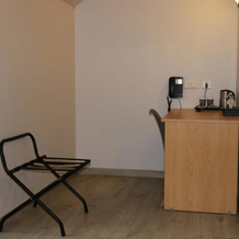 Logis Hôtel la Méridienne, 昂格拉尔-德圣弗卢尔 — 照片 2