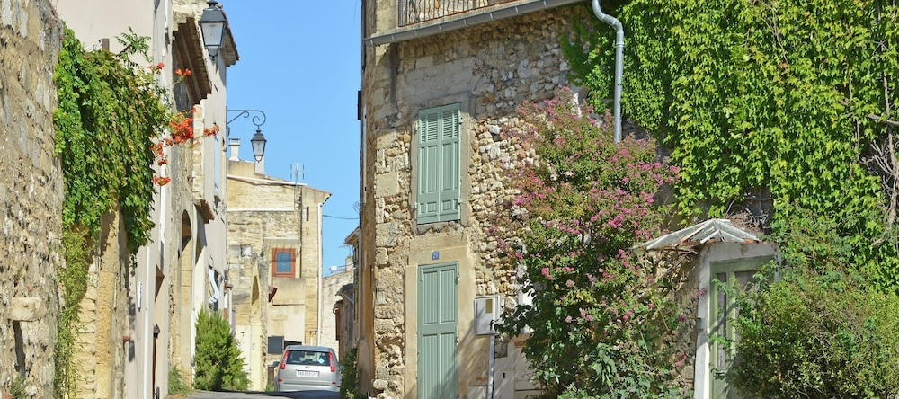 Beautiful 18Th Century House With Private Pool In Fournès, Pont-Du-Gard, Фурнес — фото 1