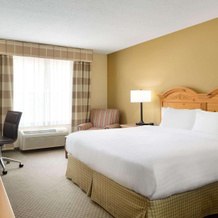 Country Inn & Suites by Radisson, Grinnell, IA, Grinnell — photo 4