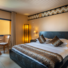 The Country Lodge Hotel, Freetown — photo 3