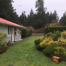 Red Roof Inn Cottage, Comox — photo 5