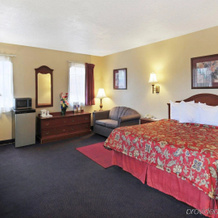 Quality Inn & Suites New Boston - Texarkana West, Нью-Бостон — фото 4