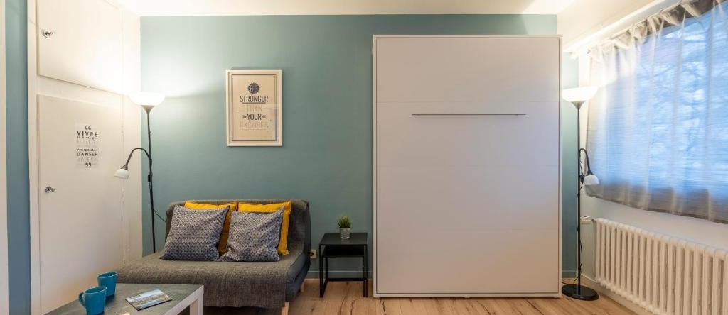 Cosy Studio 110 - Chambéry centre - Stationnement - Gare, 尚贝里 — 照片 1