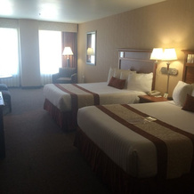 Midnight Rose & McGills Hotel & Casino, Cripple Creek — photo 4