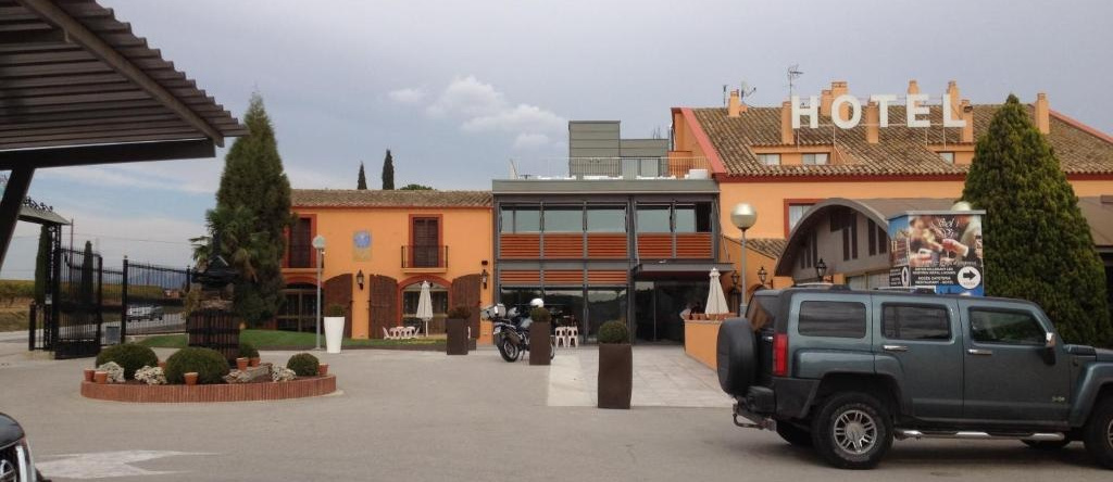 Hotel Restaurant Sol i Vi, Subirats — photo 1