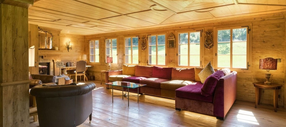Gstaad - Great Luxurious Farmhouse, 扎嫩 — 照片 1