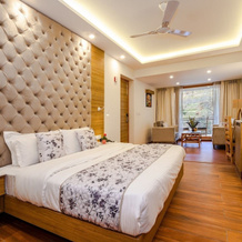 Anand Vardhan Resorts, 纳加尔 — 照片 4