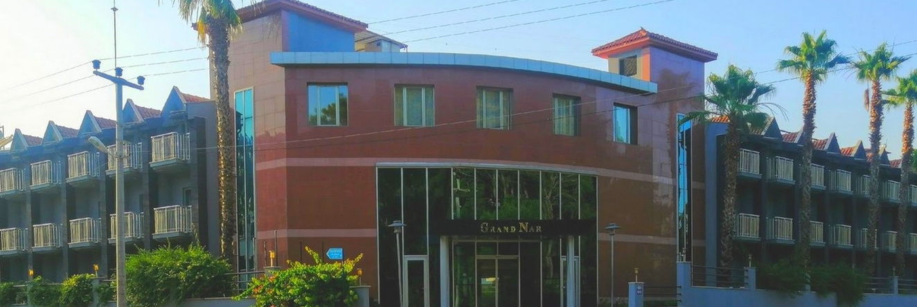 Grand Nar Hotel, 凯梅尔 — 照片 1
