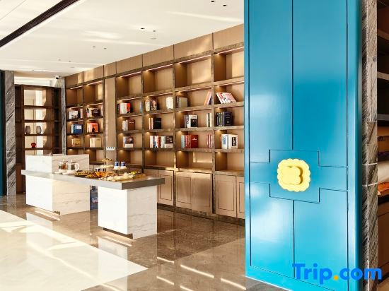 Holiday Inn West Lake (Xiangyang West Railway Station Xiangzhou District Xiguan Airport Branch), Фуян — фото 1