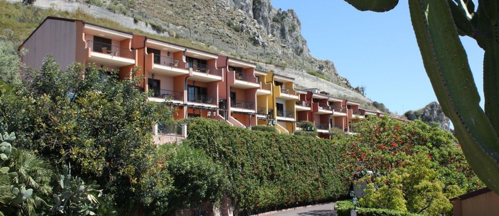 Capo Dei Greci Taormina Coast - Resort Hotel & Spa, Форца д'Агро — фото 1
