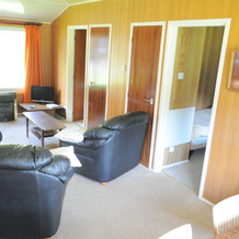 Lamont Chalets & Bungalow, Glenelg — photo 5