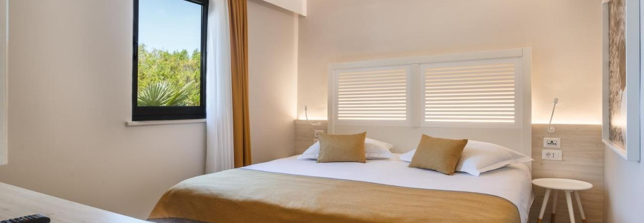 Apartments Bellevue Plava Laguna, 波雷奇 — 照片 1