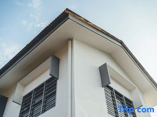 Batu Pahat Sri Jaya Villa 4BR 18pax, 峇株巴辖 — 照片 1