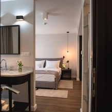 Aminess Florian & Godler Hotel, 卡尔洛瓦茨 — 照片 2