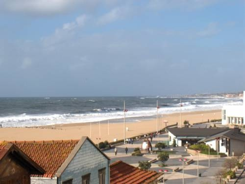 Guestready - Espinho Beach Flat, 埃斯皮纽 — 照片 1