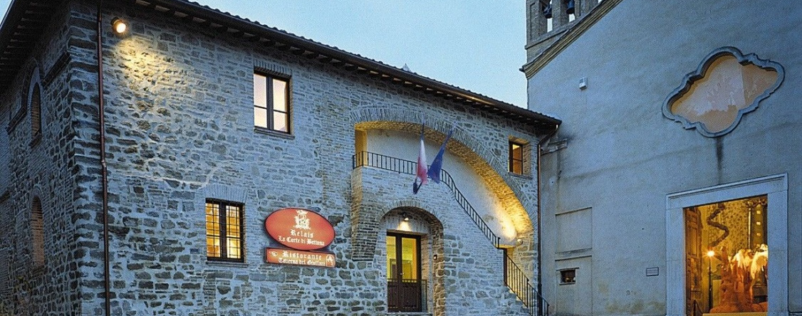 Relais La Corte Di Bettona, 贝托拉 — 照片 1
