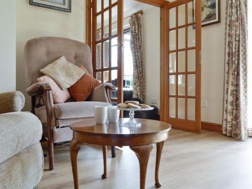 Three Views Bungalow, Talgarth — photo 1