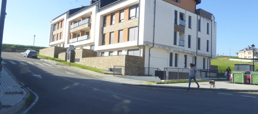 Apartment With 2 Bedrooms in Puerto de Vega, With Terrace - 3 km From, 纳维亚 — 照片 1