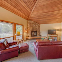 Jackpine Lane #6 by Village Properties at Sunriver, Sunriver — photo 3