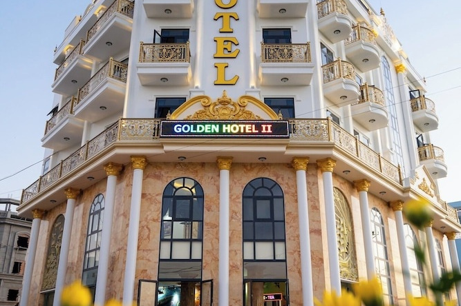 Golden Hotel 2, 安仁 — 照片 1