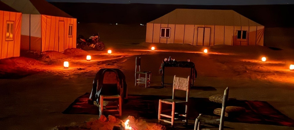 starlitdesertcamp, 富姆兹吉德 — 照片 1
