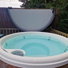 Cabin - Sleeps 2 hot tub & Parking, 班威 — 照片 5