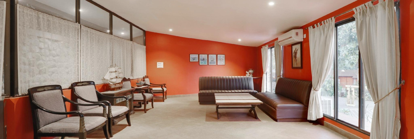 Treebo Premium Blue Mountain Country Club And Resort, 萨尔巴里 — 照片 1