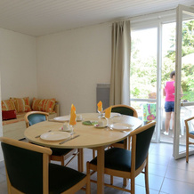 Semi-detached Bungalow With Microwave, in the Great Vendée, 尚托奈 — 照片 2