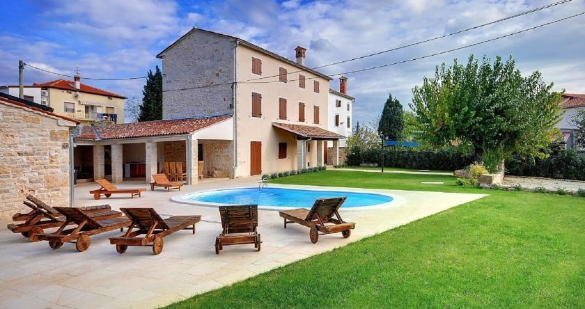Villa Moncalvo 356, 戈拉斯 — 照片 1