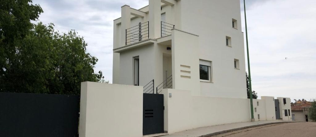 Modern House, Бари-Сардо — фото 1