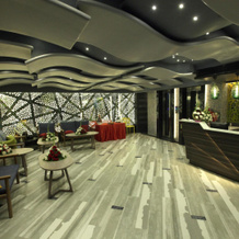 Hummingbird Hotel and Banquet, 阿南德 — 照片 3