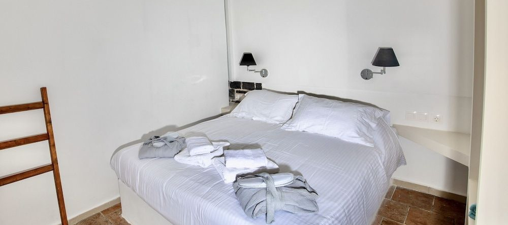 Dawn Suites Santorini, 沃尔沃洛斯 — 照片 1