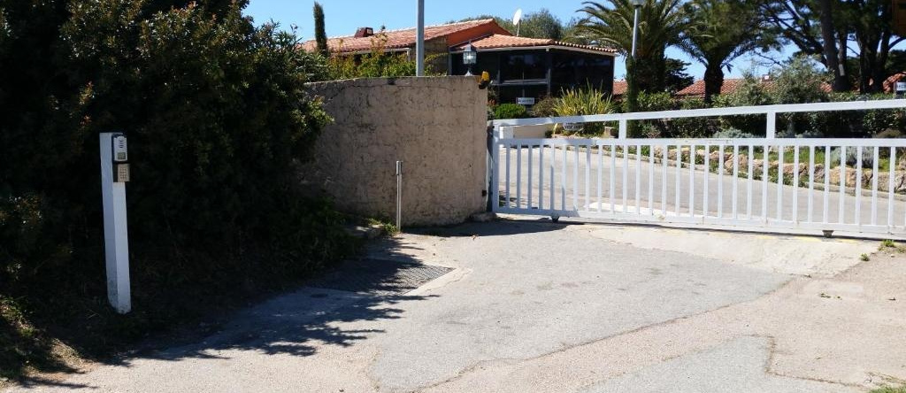 Maison Alba Rossa Serra Di Ferro, 塞拉迪费罗 — 照片 1
