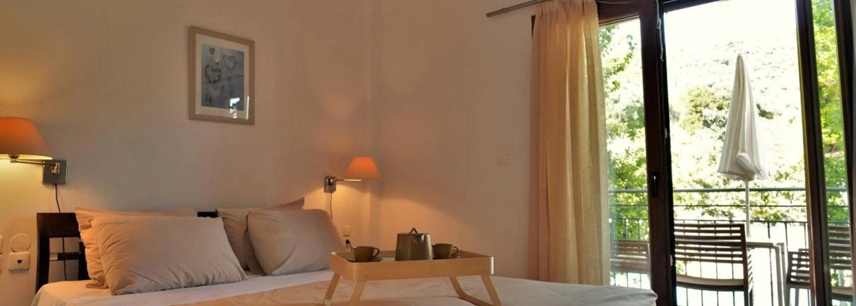 Bella Vista Hotel & Apartments, 帕尔加 — 照片 1