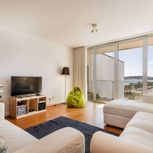 Gorgeous Apartment in Alges With Stunning Rooftop Pool, Algés — photo 3