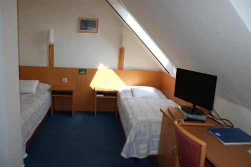 Hotel Sóház, 索尔诺克 — 照片 1