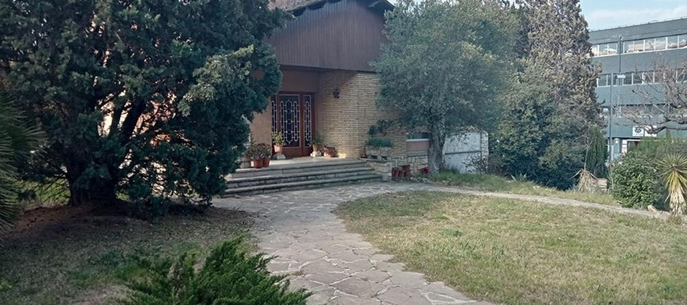 Habitació zona residencial, 马托雷尔 — 照片 1