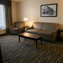 Cobblestone Hotel & Suites - Two Rivers, Ту-Риверс — фото 3
