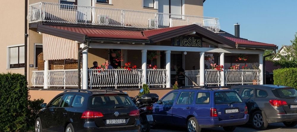 Rooms Pleška, Велика-Горица — фото 1