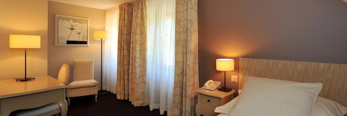 Hostellerie Le Petit Manoir, 莫尔日 — 照片 1