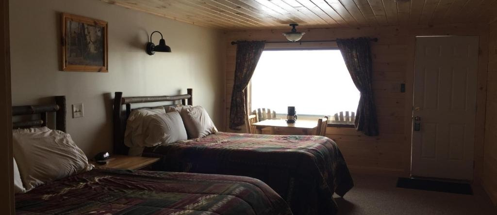 Pine Knoll Lodge And Cabins, Inc., Олд-Форж — фото 1