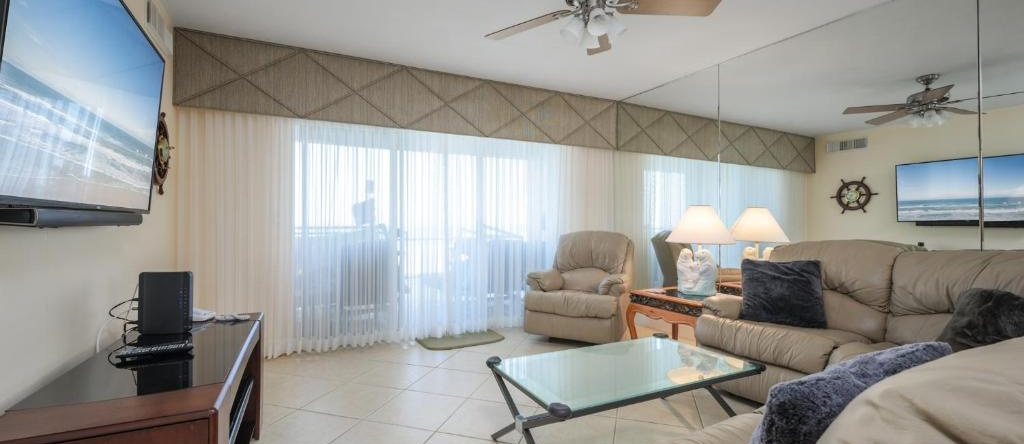 Ocean Towers 2102 by Distinctive Beach Rentals, Ponce Inlet — photo 1