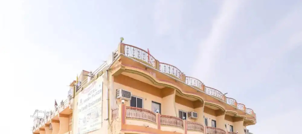 Hotel Arsh Plaza, Райула — фото 1