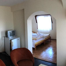 Hotel VALDI, 阿赫托波尔 — 照片 4