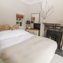 Yew Tree Cottage, Hotham — photo 2
