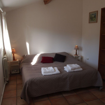 La Tangana, Rognes — photo 4