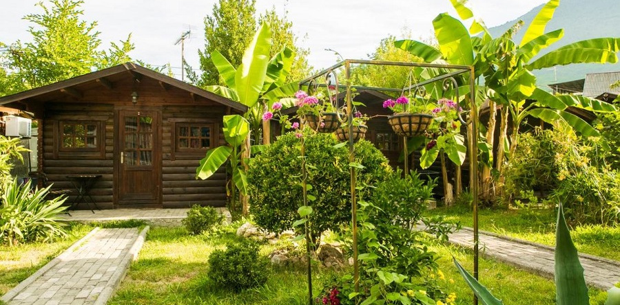 Cottages in Gagra, Gagra — photo 1