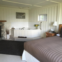 Quarrystone House B&B, Salt Spring Island — photo 3