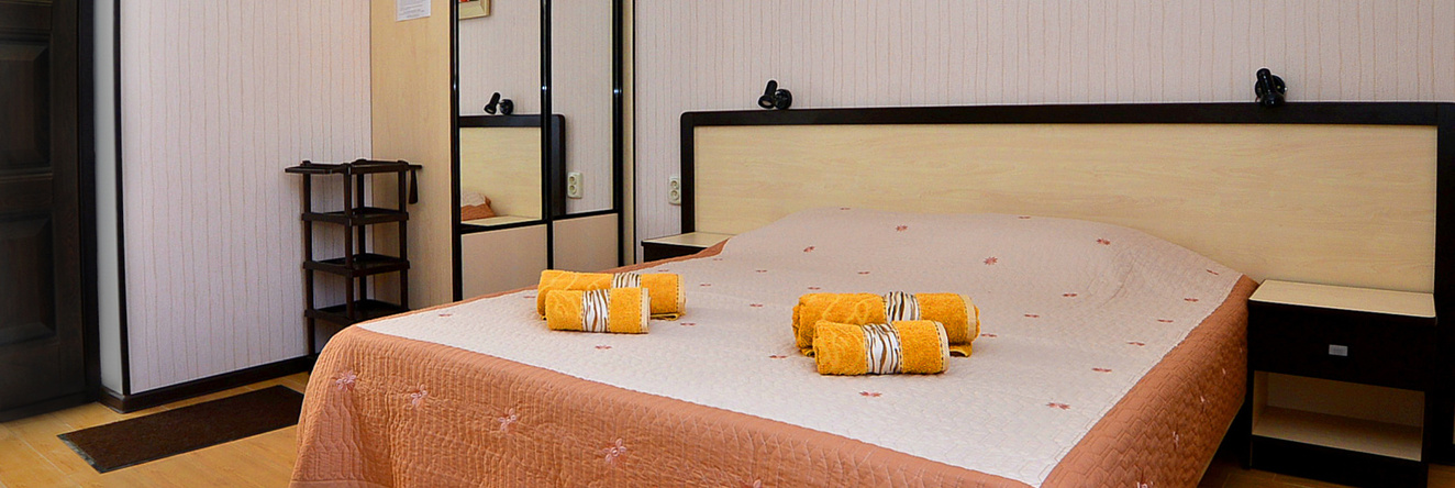 Lotos Guest House, Saky — photo 1